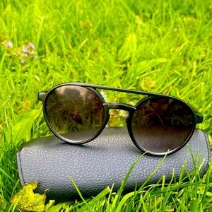 Mini aviator sunglasses